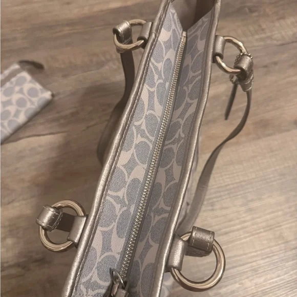 Coach Silver and Gray Signature Shoulder Bag and Wristlet - Picture 3 of 4